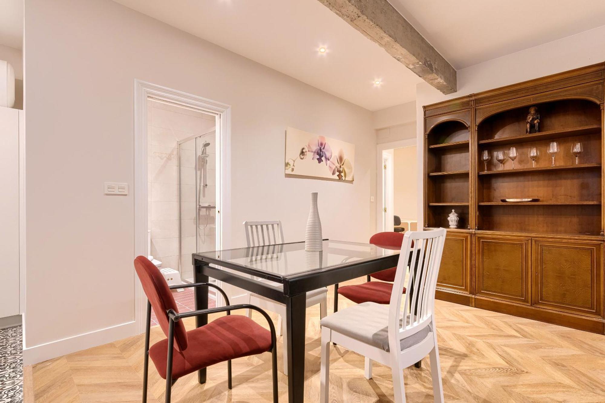 Euskalduna, Vivienda Turistica Moderna Y Renovado Bilbao Kültér fotó