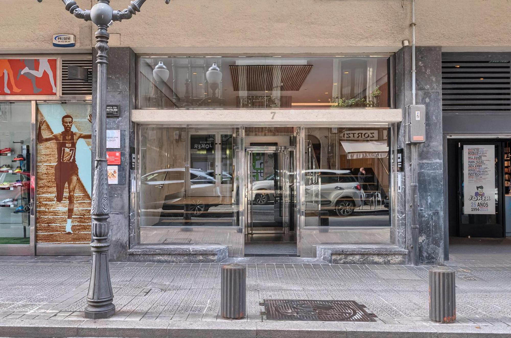 Euskalduna, Vivienda Turistica Moderna Y Renovado Bilbao Kültér fotó